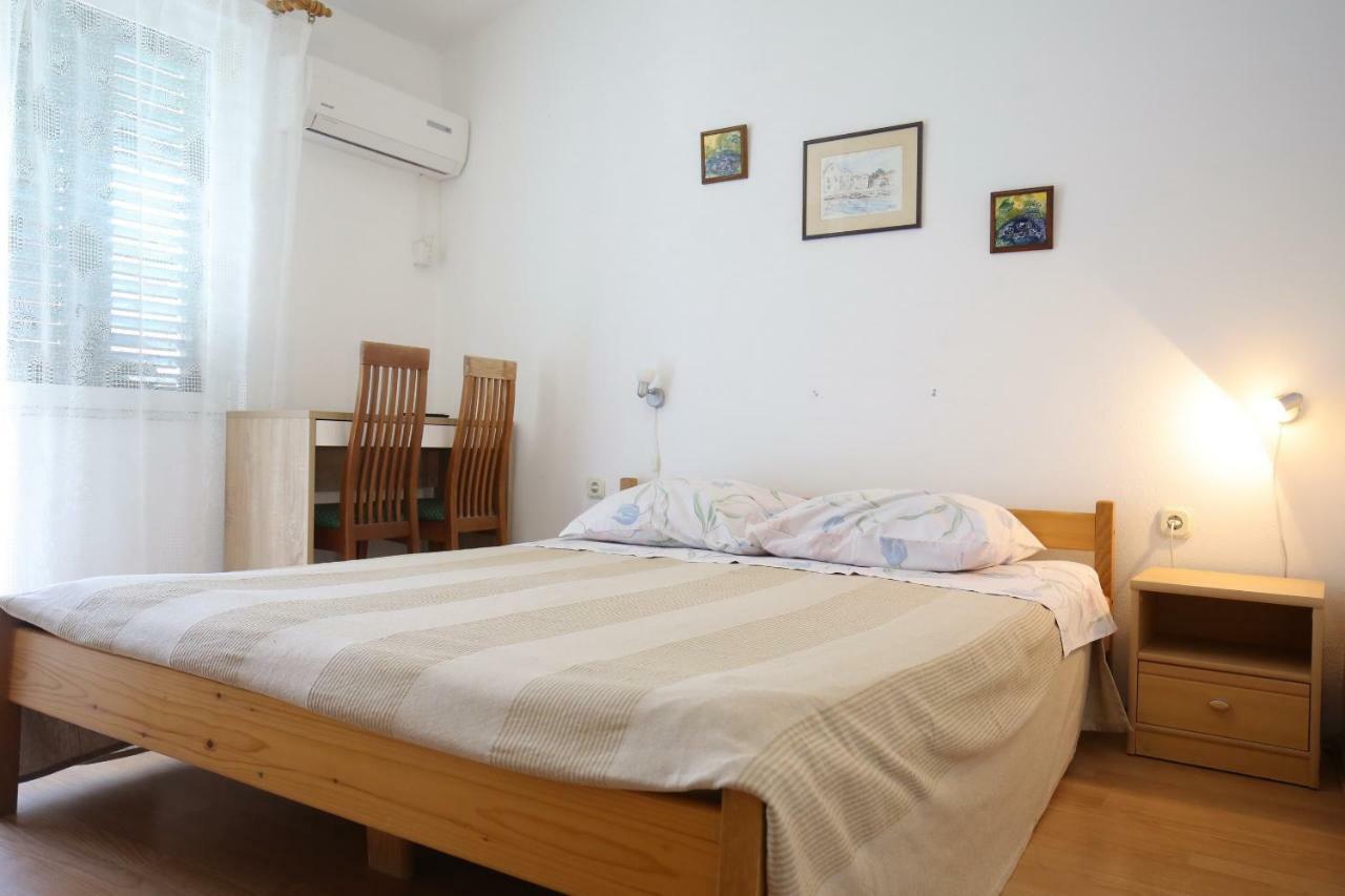 Apartment And Rooms Roko Zaglav Exterior photo