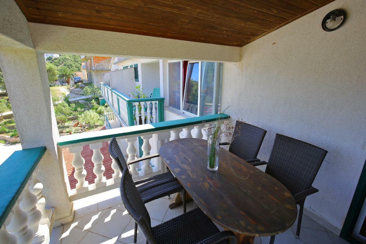 Apartment And Rooms Roko Zaglav Exterior photo